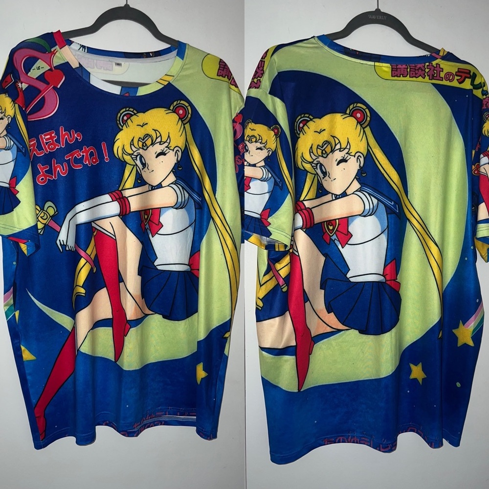 Vintage sailor moon tee